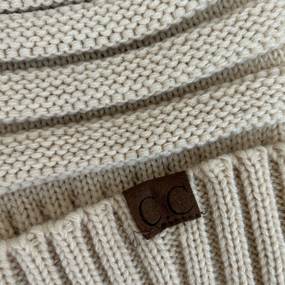 C.C Chunky Knit Beanie Light Beige - Picture 4 of 5